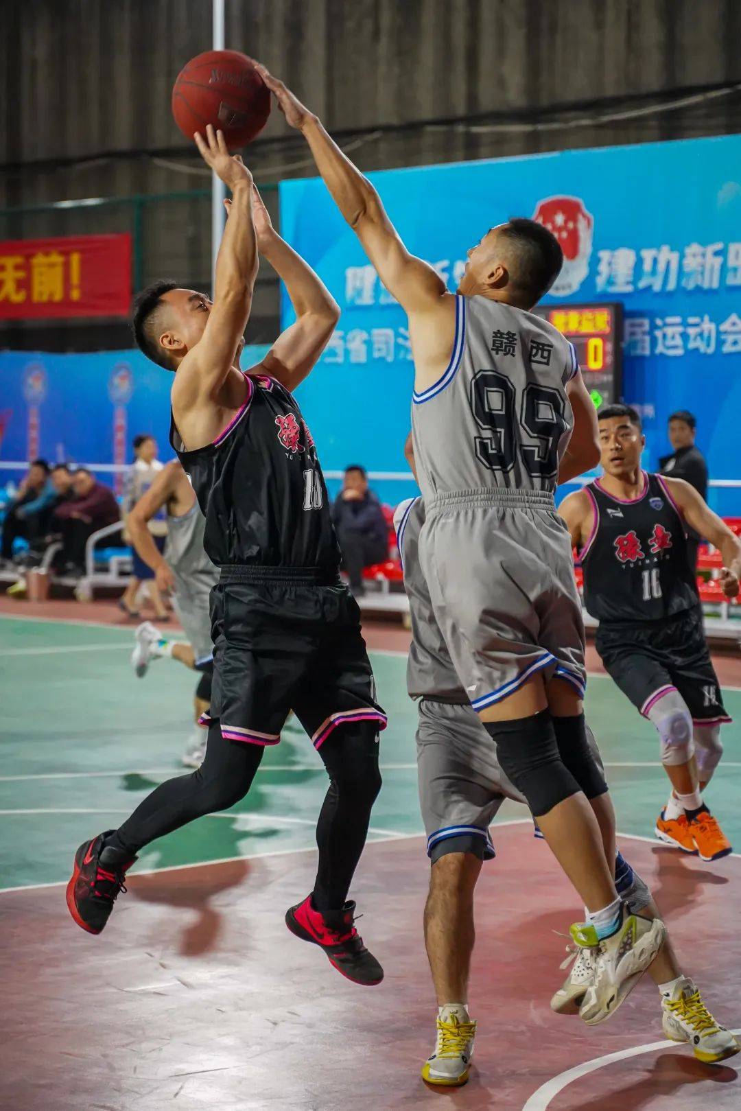 篮球比赛全球瞩目,球队备战冲刺国际锦标赛荣耀的简单介绍 篮球比赛全球瞩目,球队备战冲刺国际锦标赛荣耀的简单介绍