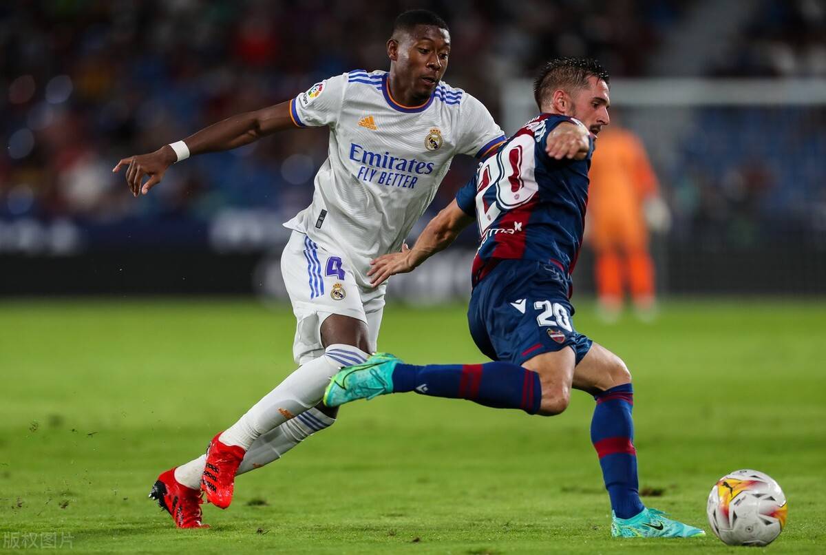 关于库里遭遇意大利淘汰,西甲局势紧张的信息 关于库里遭遇意大利淘汰,西甲局势紧张的信息