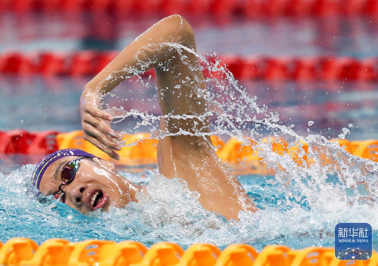 包含游泳比赛火爆开幕,选手展现高超技艺的词条 包含游泳比赛火爆开幕,选手展现高超技艺的词条